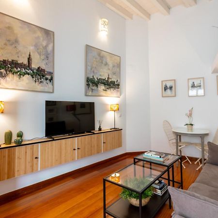 Apartamentos Rg Goyeneta Siviglia Esterno foto